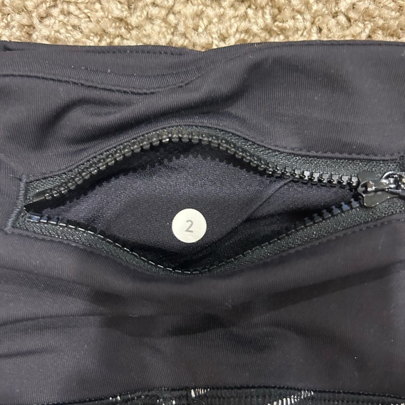 Lululemon Runday Parallel Black and White Crop Leggings - Picture 4 of 4